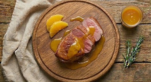 Качина грудка з апельсиновим соусом ★