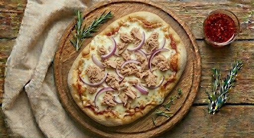 Піца з тунцем