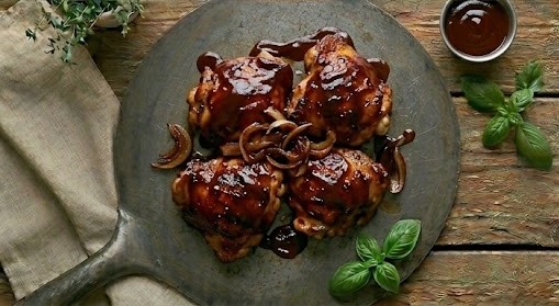 Курячі стегенця BBQ