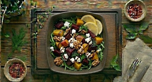 Салат з буряком та сиром