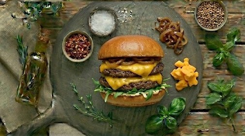 Бургер з сиром чеддер